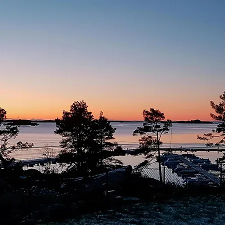 With Royal Ship Views In Hagefjord Semesterbostad Kilen