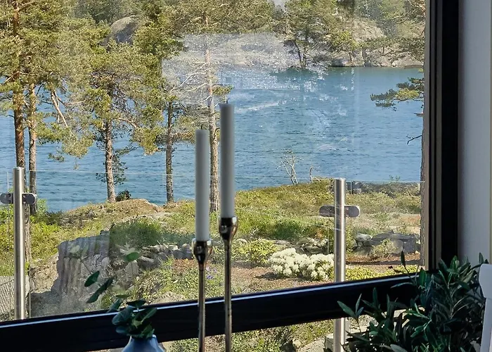 With Royal Ship Views In Hagefjord * Kilen